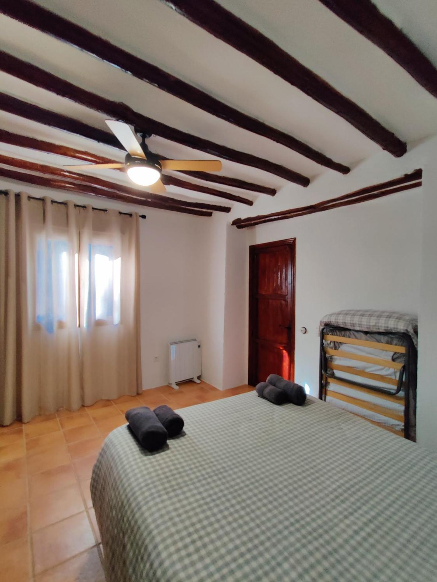 Casa Rural Serrano Abrucena Luaran gambar